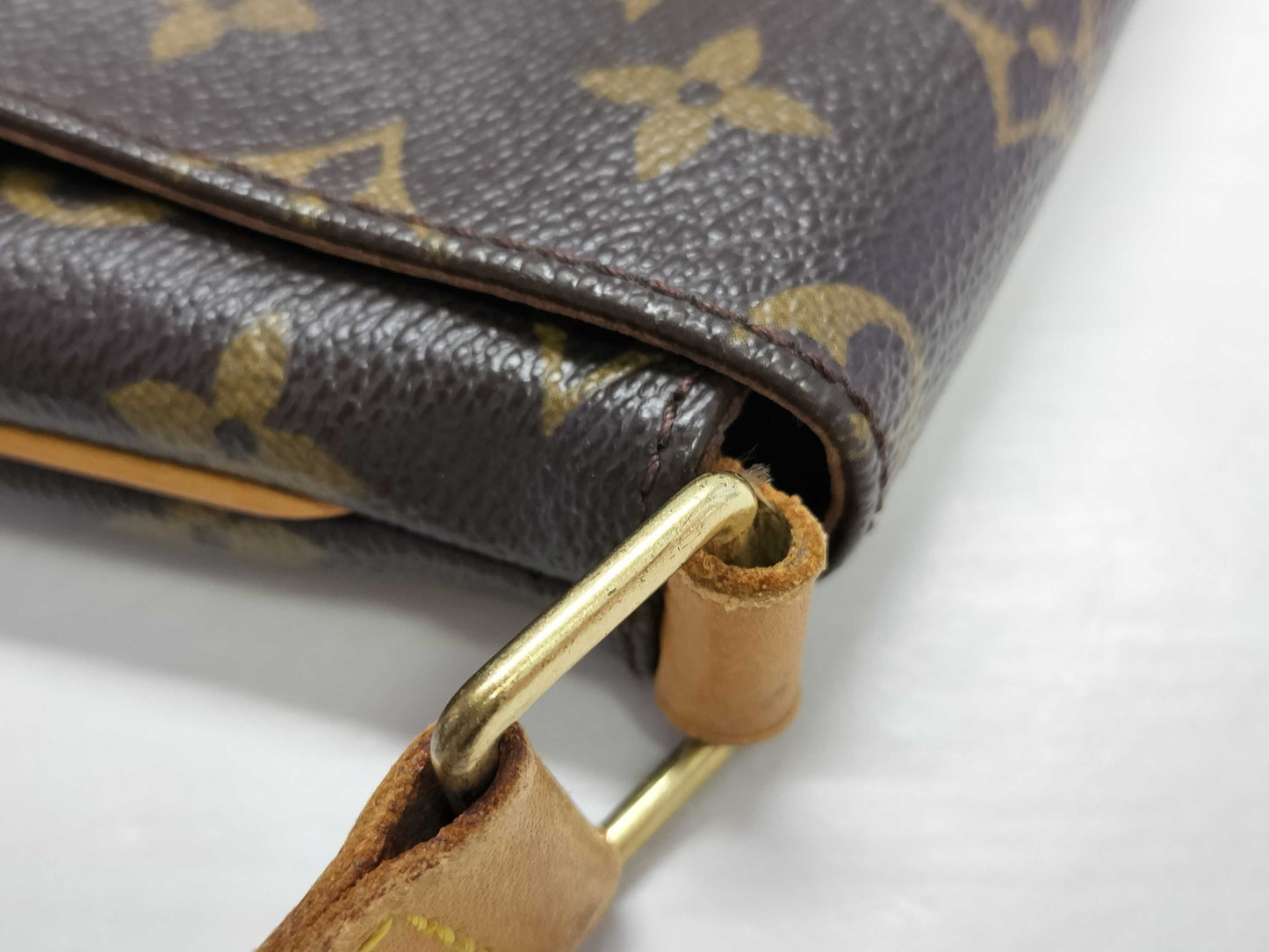 LOUIS VUITTON Monogram LV Musette Shoulder Bag