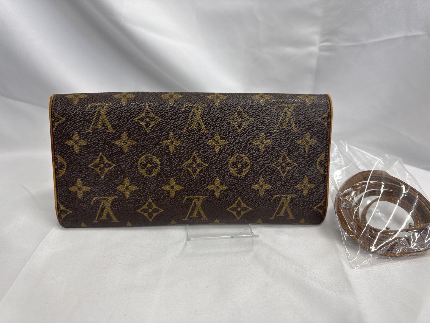 LOUIS VUITTON Vuitton Pochette Twin GM Shoulder Bag