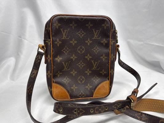 LOUIS VUITTON Vuitton Amazon Shoulder Bag