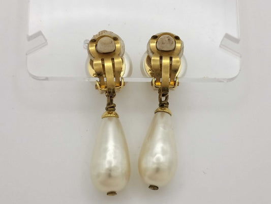 CHANEL Accessories Chanel 95A Earrings Coco Mark Pearl Vintage Gold Color Earrings