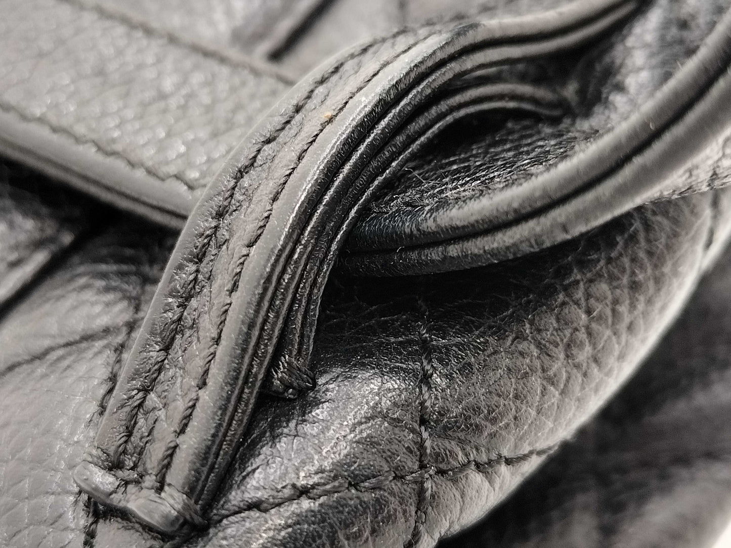 CHANEL Caviar Skin Black Bag Waist Bag