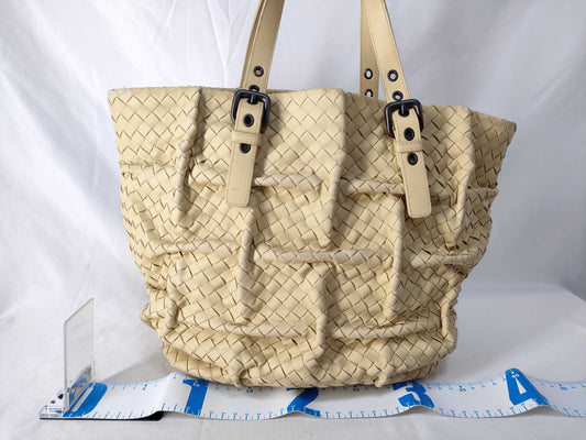 BOTTEGA VENETA Bottega Veneta Tote Bag Intrecciato Mega Intrecciato Handbag
