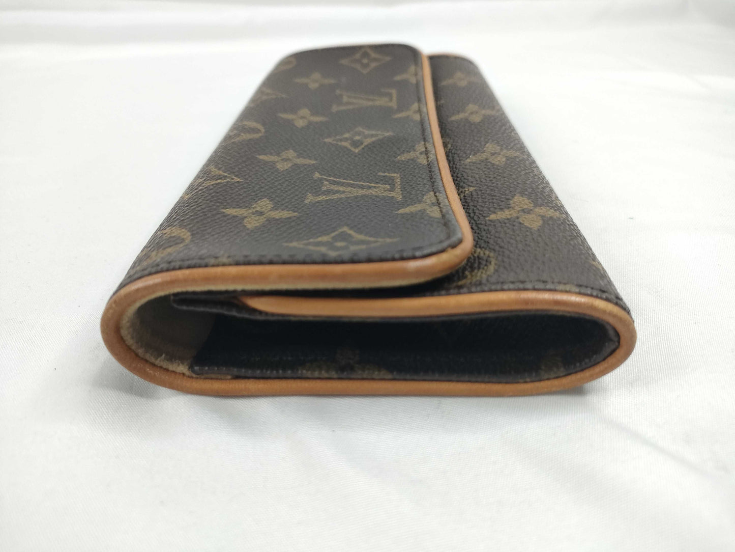 LOUIS VUITTON Monogram Louis Vuitton Monogram Pattern Pochette Twin PM Pouch