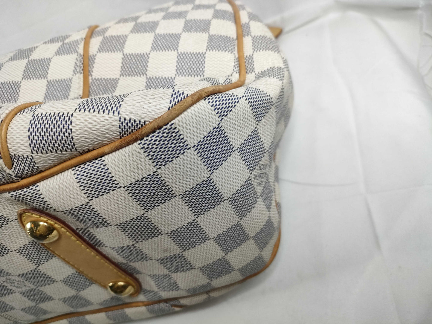 LOUIS VUITTON Damier Azur Louis Vuitton Galliera Damier Azur Shoulder Bag