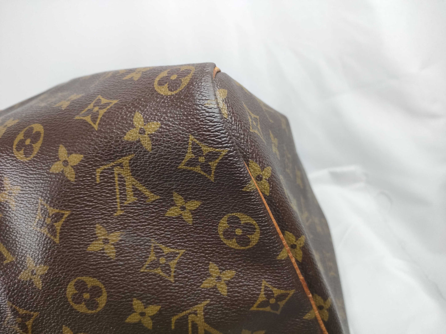 LOUIS VUITTON Monogram Keepall 50 Boston Bag
