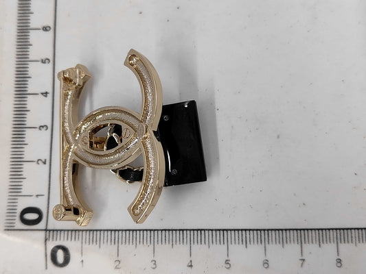 CHANEL B23C GP Brooch