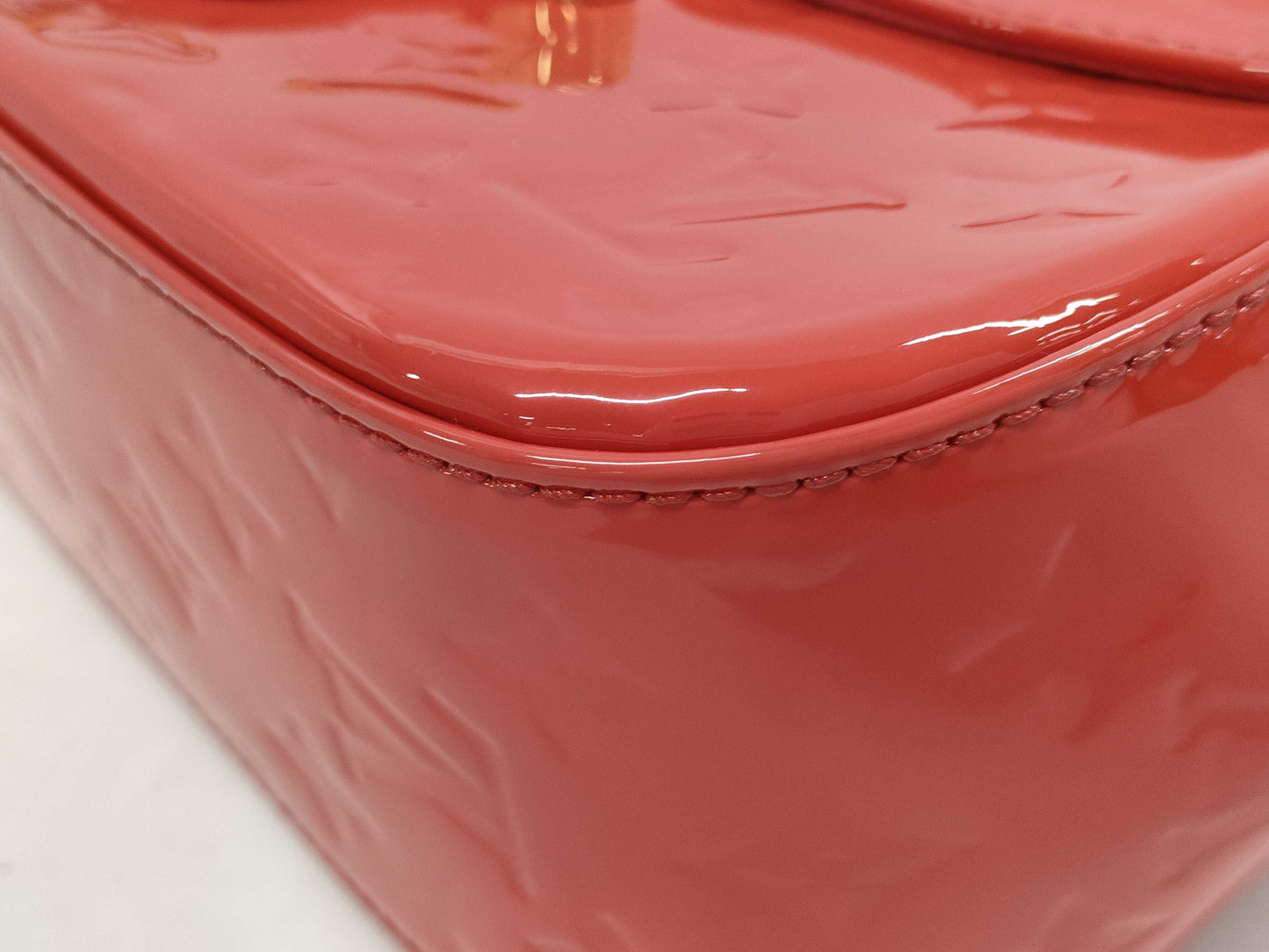 LOUIS VUITTON LV Vernis Bellflower GM Shoulder Bag