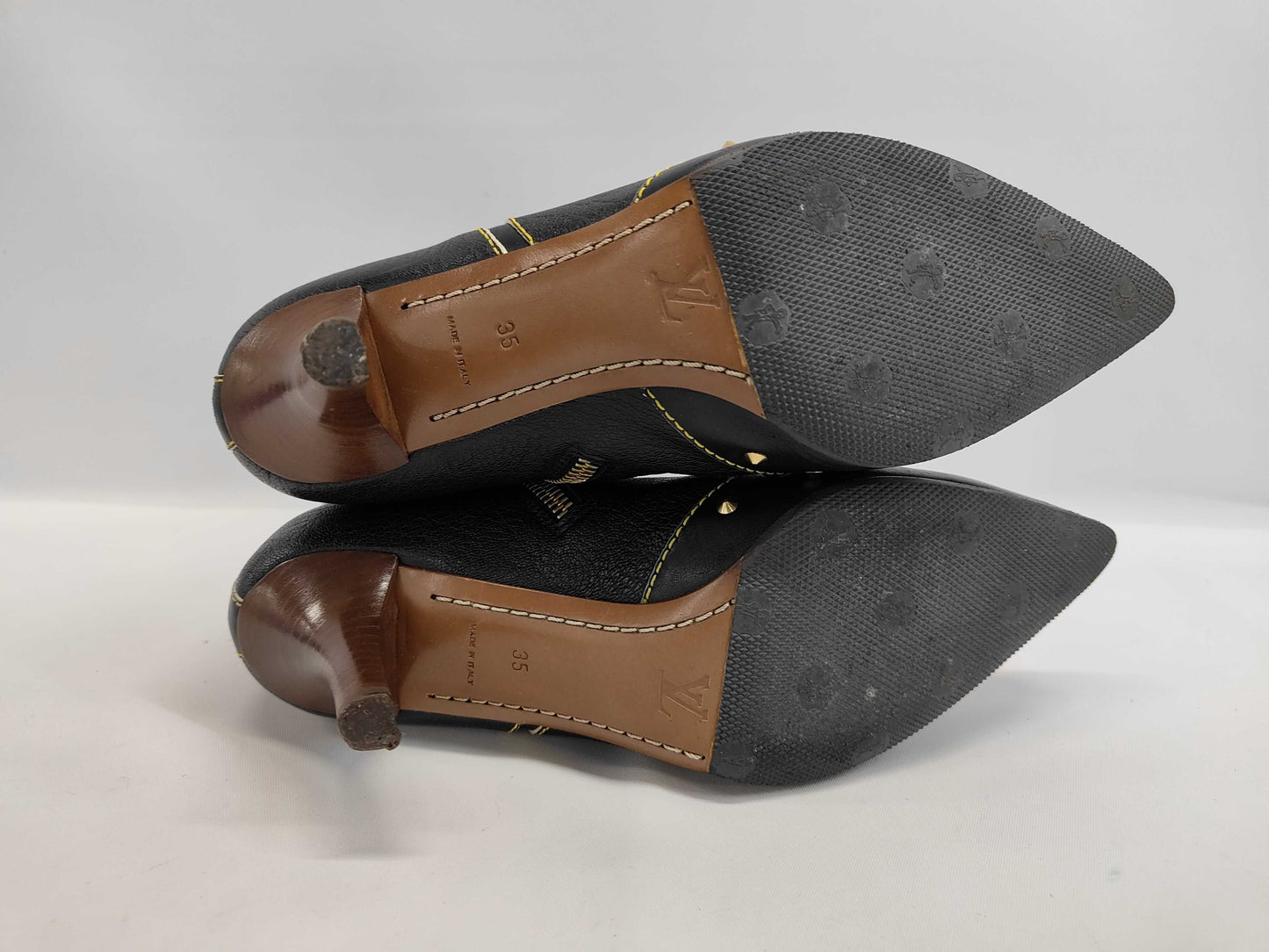 LOUIS VUITTON LOUIS VUITTON Suhali Size 35 Other Shoes