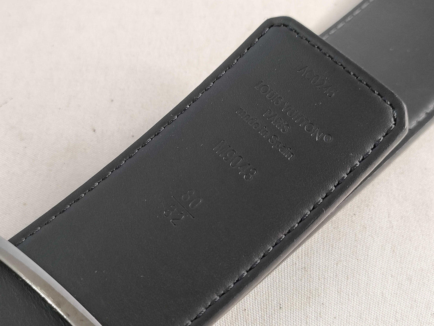 LOUIS VUITTON M9043 Santur LV Initials AC0245 Belt