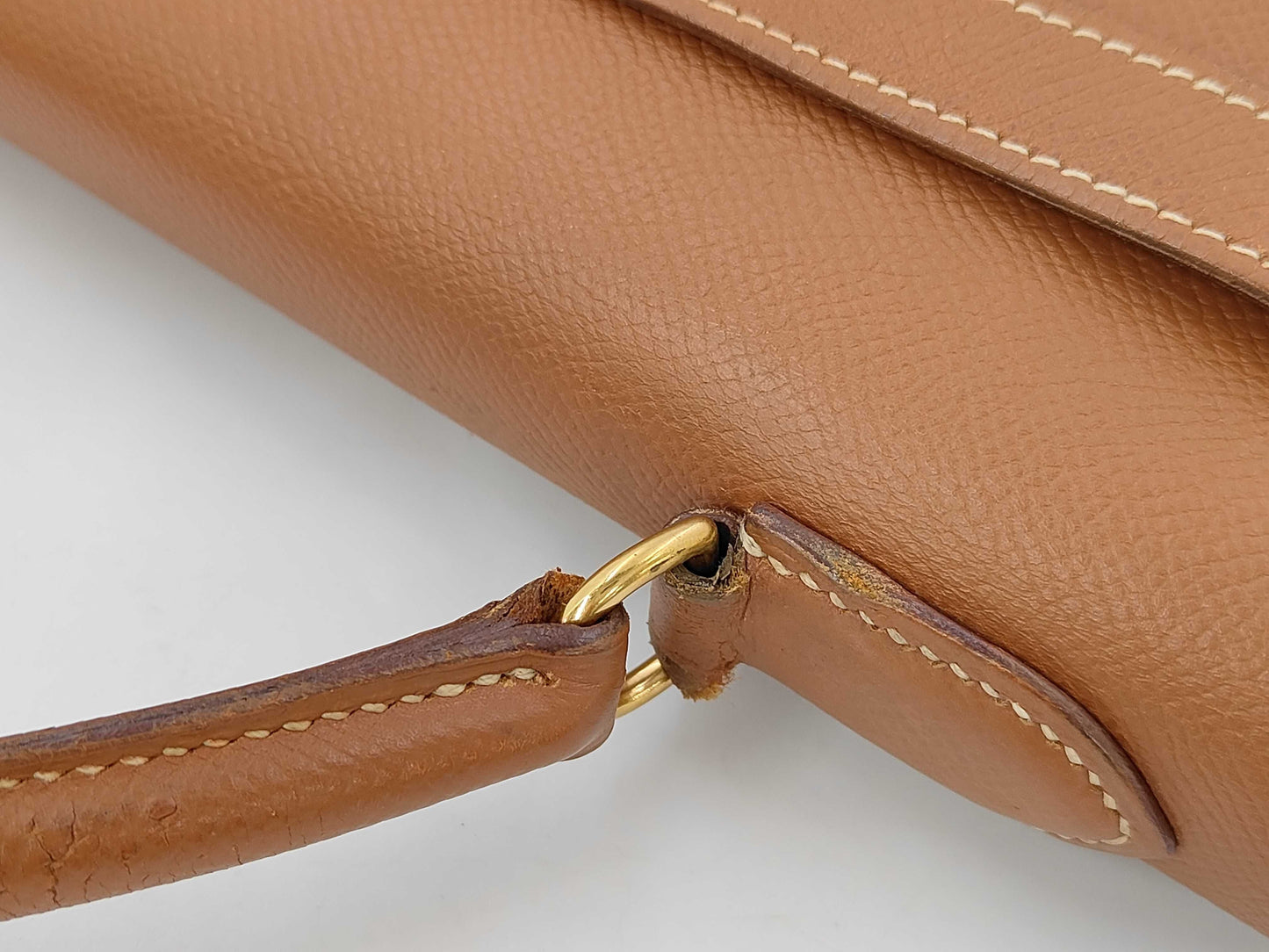 HERMES Kelly 32 Epson Gold 2-Way Handbag with W Engraving and ST Strap, Shoulder Bag