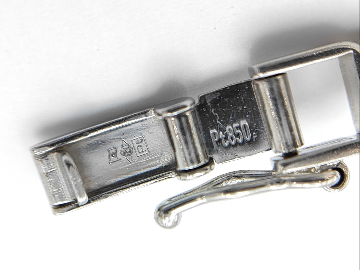 Kihei Pt850 54.8g Necklace