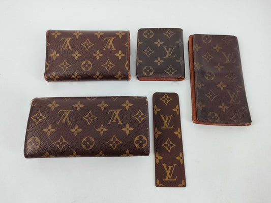LOUIS VUITTON Monogram Louis Vuitton Wallet Set of 5 Louis Vuitton Wallets
