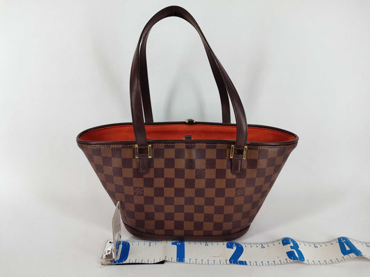 LOUIS VUITTON Damier LV Handbag Handbag