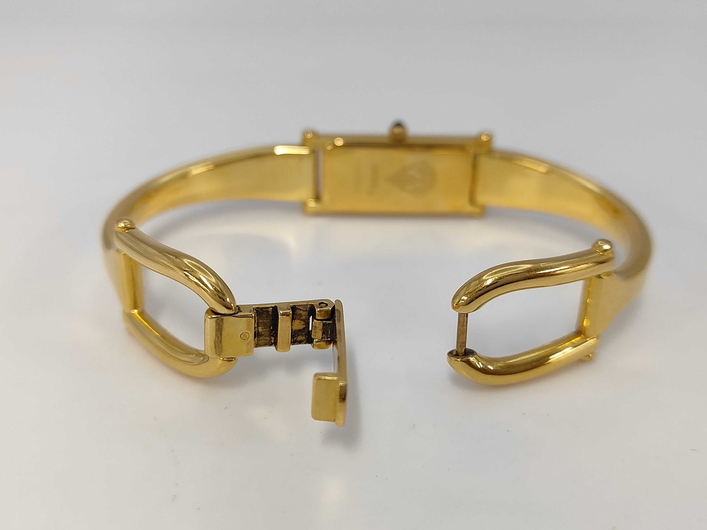 GUCCI 1500L 0385515 Quartz Shell Dial Women's Watch