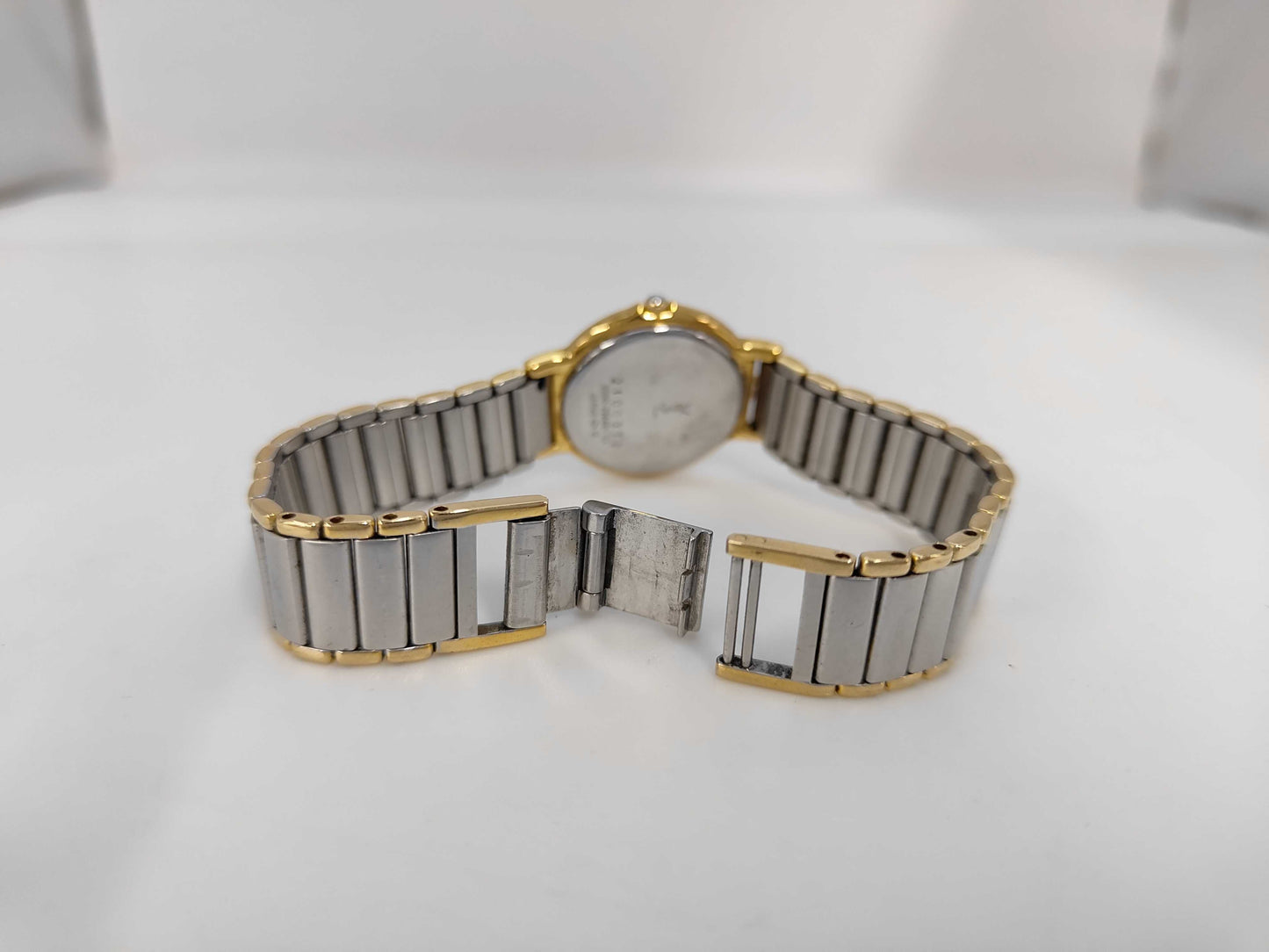 Yves Saint Laurent 2200-228481 2100372 Quartz Ivory Dial Women's Watch