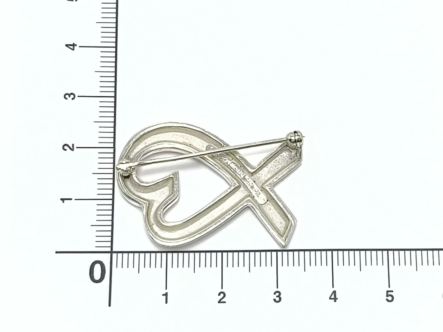 Tiffany & Co. Loving Heart Tiffany 925 9.5g Brooch