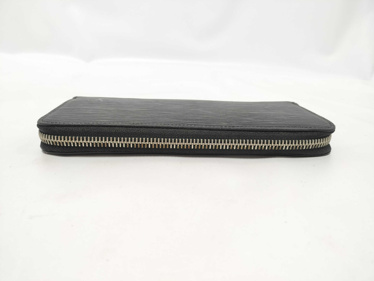 LOUIS VUITTON Epi Wallet in Noir, M60915 UB2129