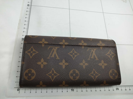 LOUIS VUITTON Monogram Sarah Monogram M60531 RFID Wallet