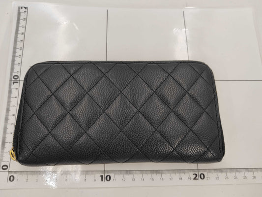 CHANEL CHANEL Lambskin Round Zip Long Wallet