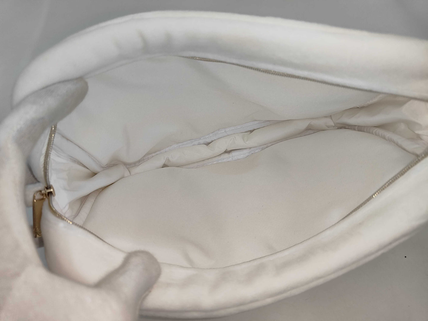 CHANEL SKINCARE Pouch