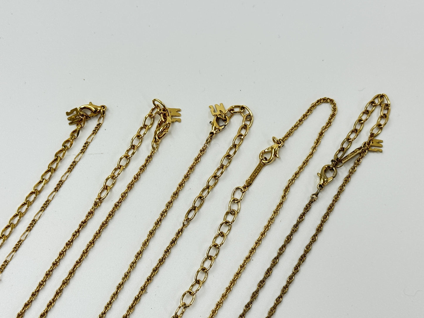 NINA RICCI Gold Pendant 5-Piece Set Accessories Set Accessories Set