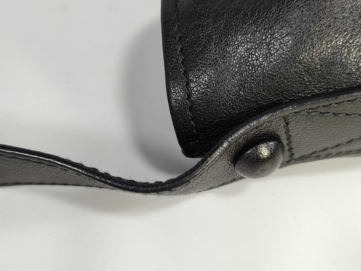 Salvatore Ferragamo Gancini One-Shoulder Bag Shoulder Bag