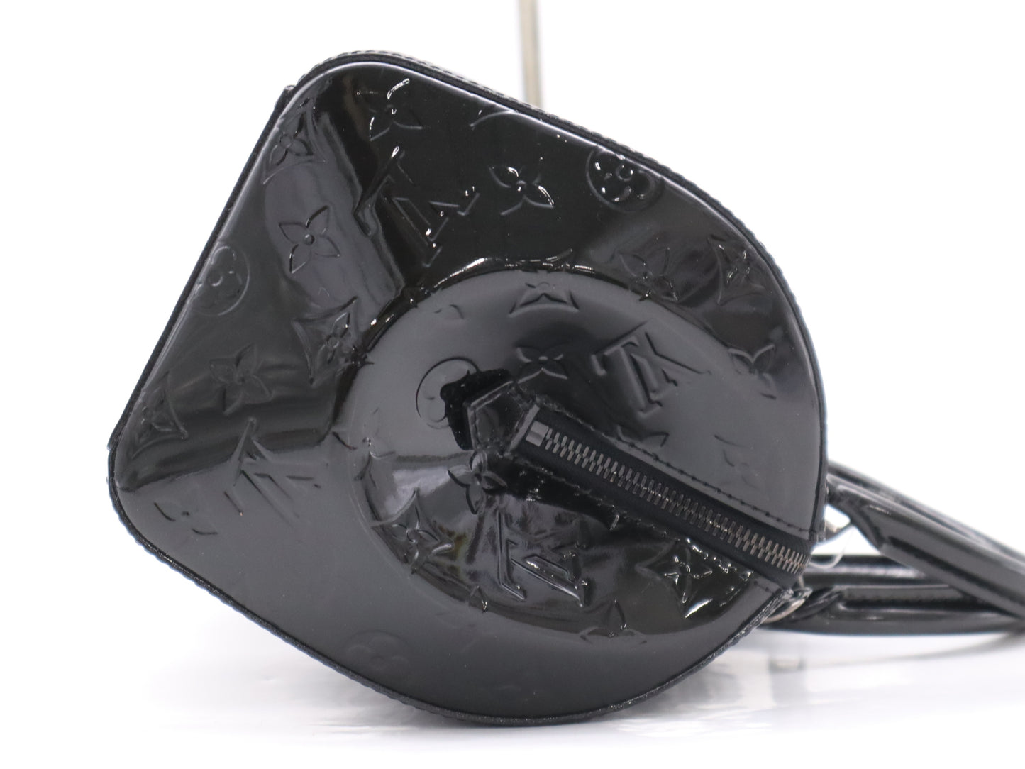 LOUIS VUITTON M90060 Vernis Montana Black Handbag