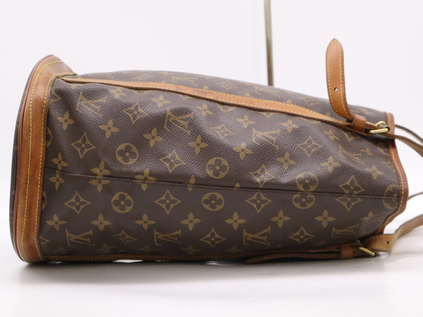 LOUIS VUITTON M42236 Monogram Bucket GM Tote Bag
