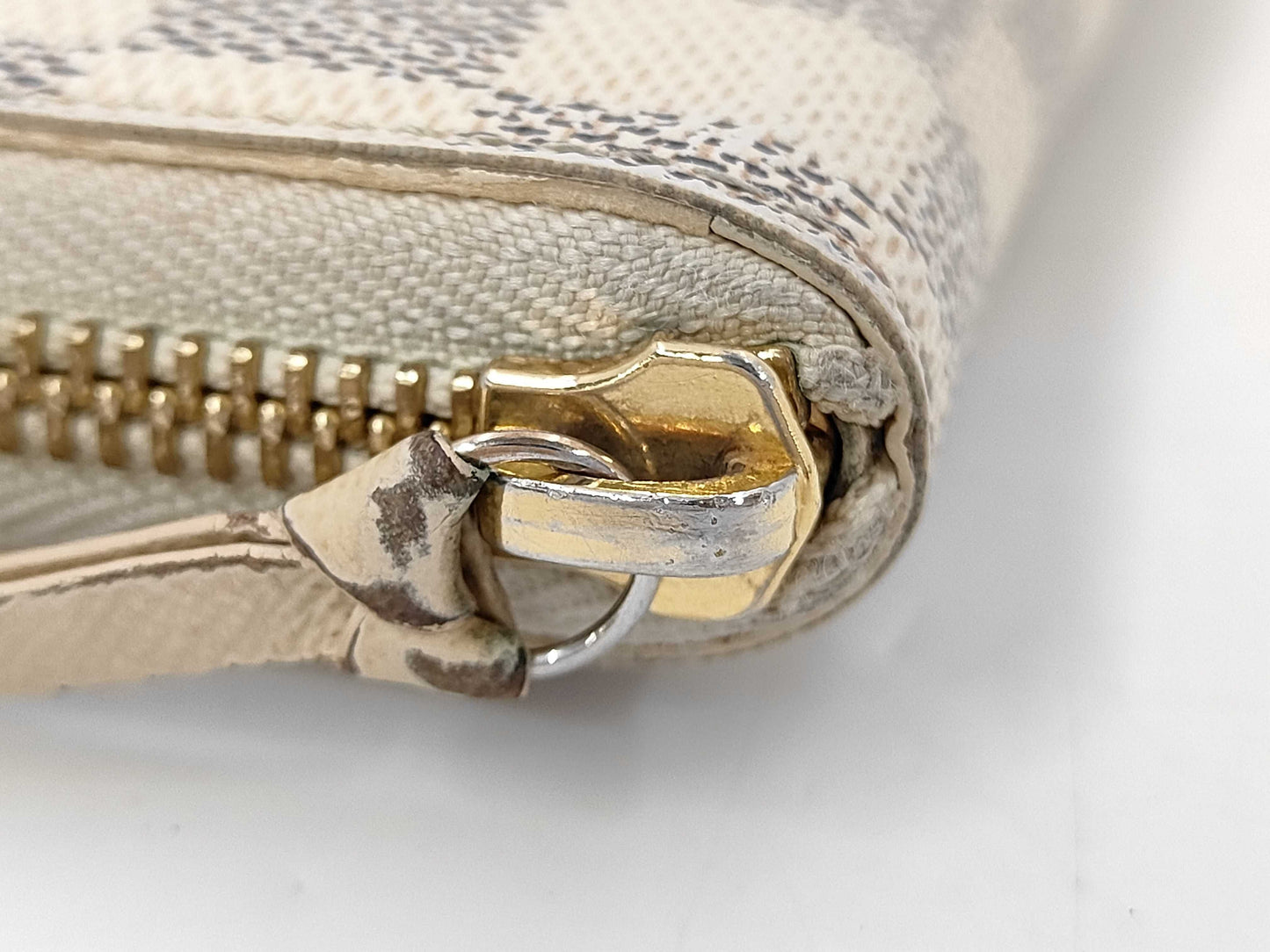 LOUIS VUITTON Azur Zippered Clemence Wallet