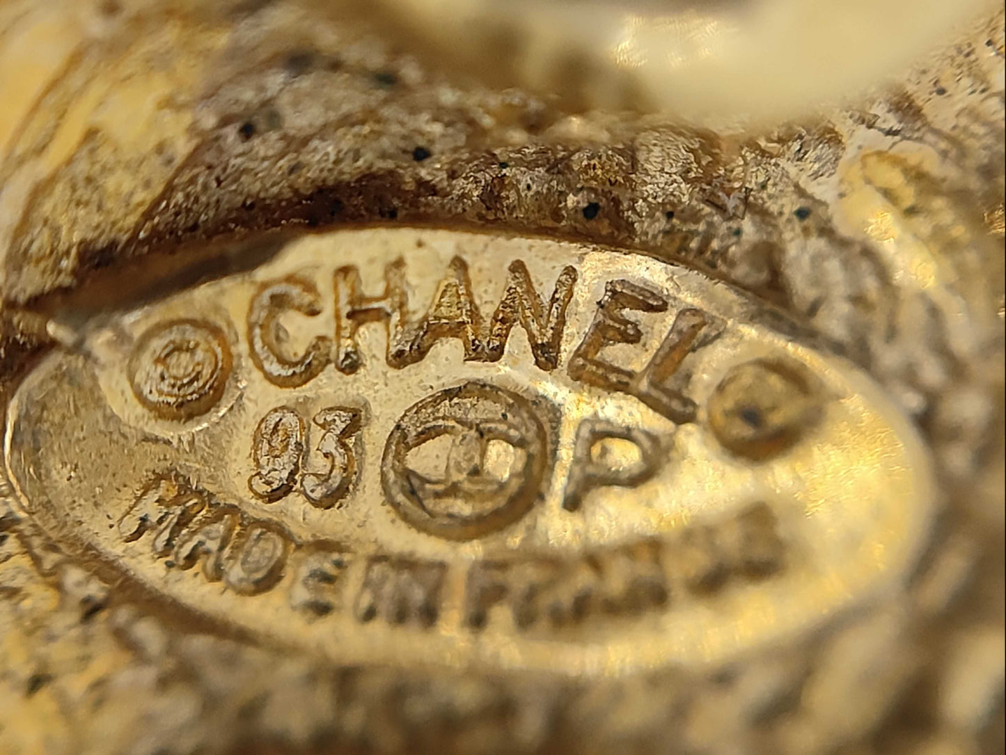 CHANEL Chanel Logo Gold Earrings