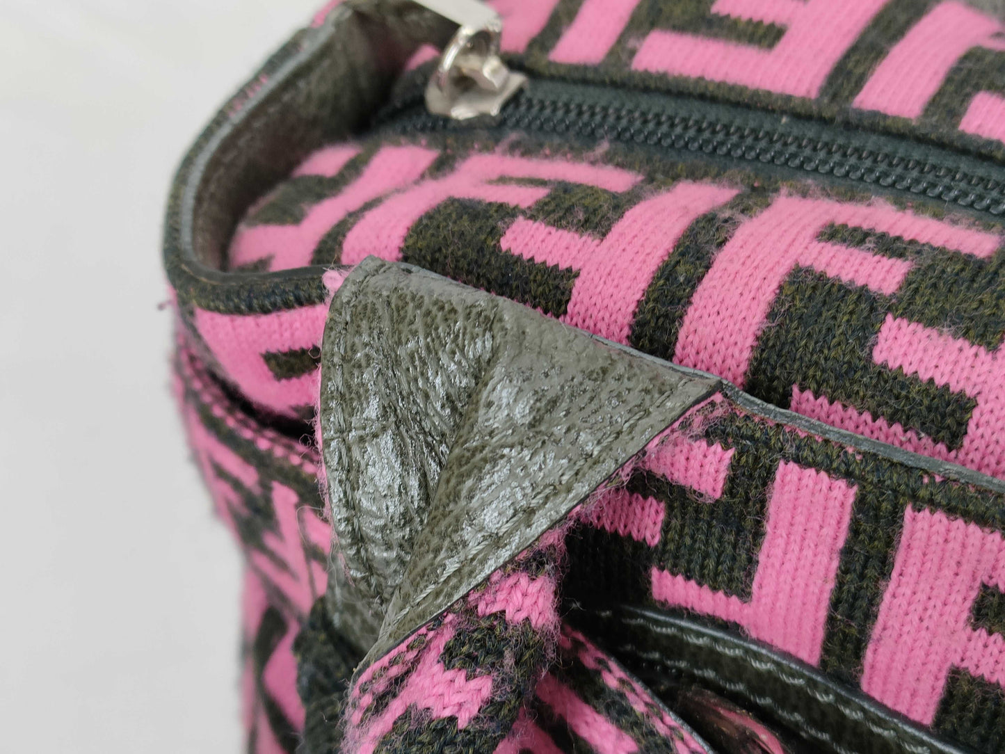 FENDI Zucca print FF logo knit pink handbag