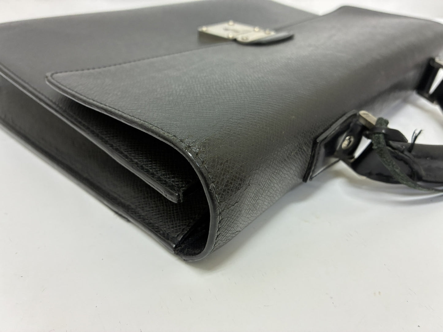 LOUIS VUITTON Robusto II M31042 Taiga/Ardoise Business Bag