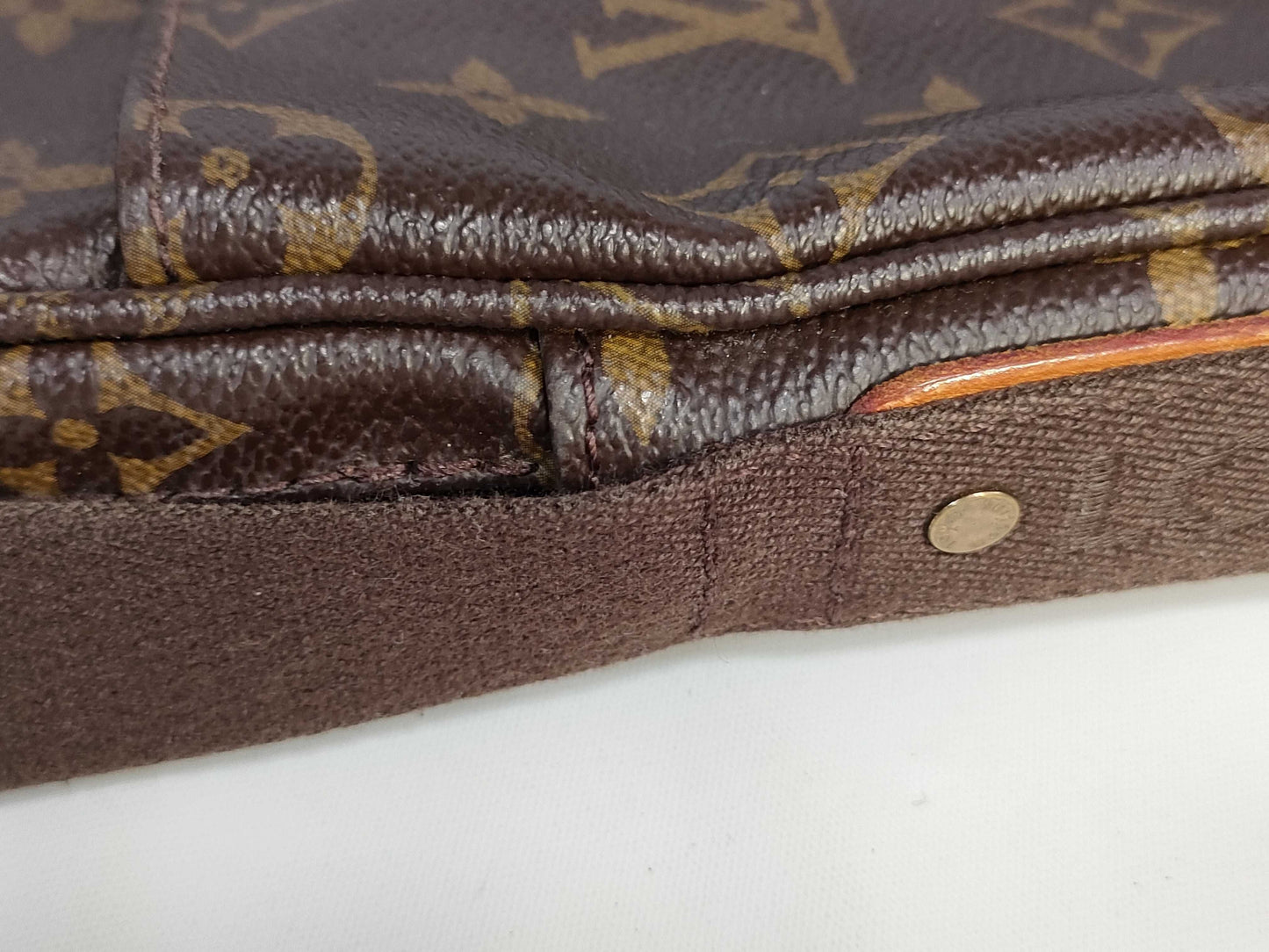 LOUIS VUITTON Monogram Trotter Bobur AR1120 Shoulder Bag