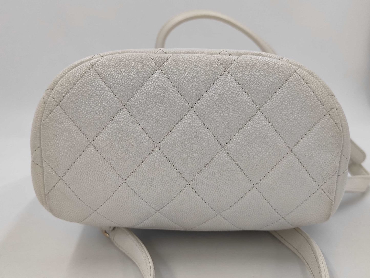 CHANEL Matelasse Caviar Skin Backpack
