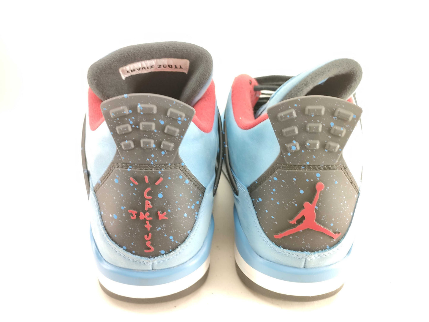 NIKE 308497-406 Travis Retro 4 Sneakers