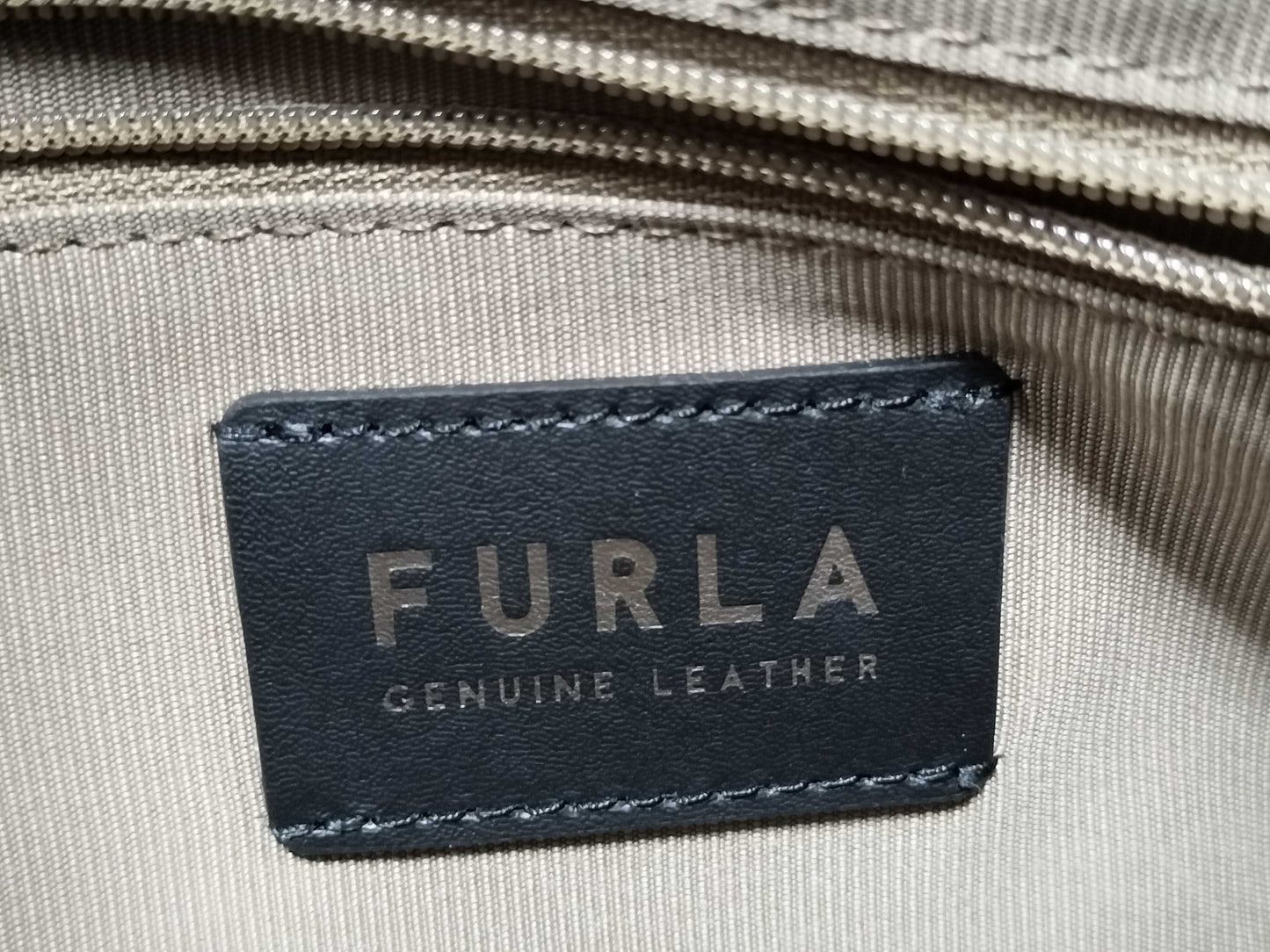 FURLA Leather Chain Shoulder 2-Way White Handbag