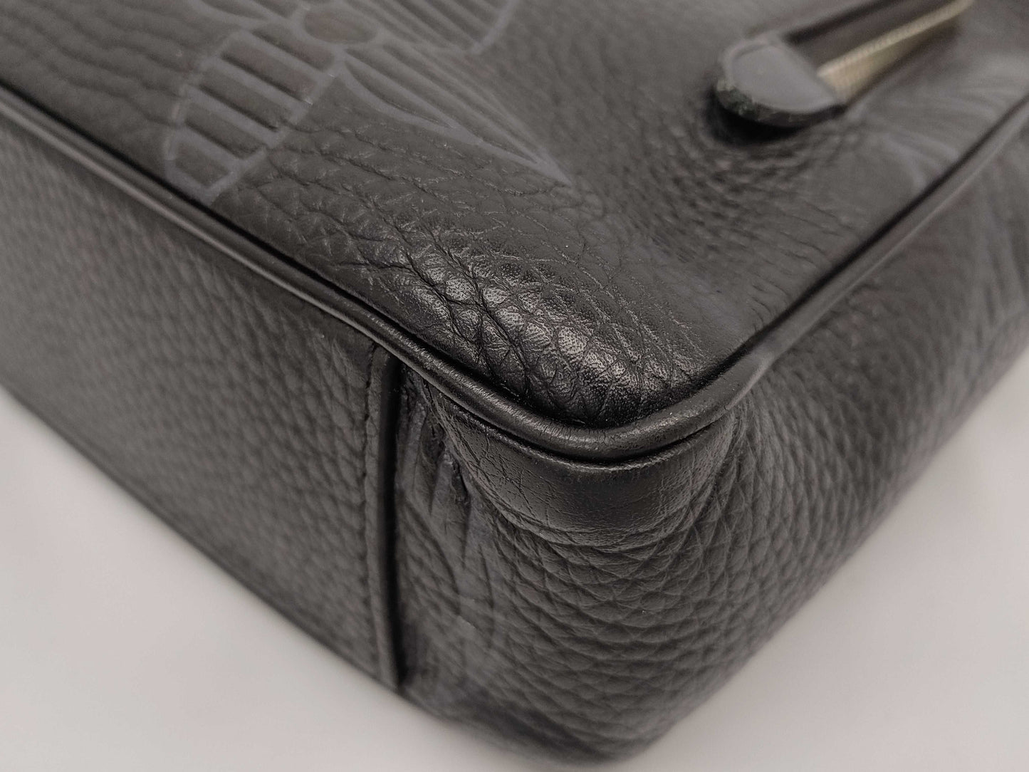 LOUIS VUITTON Monogram M57287 Flight Case Monogram Giant Handbag