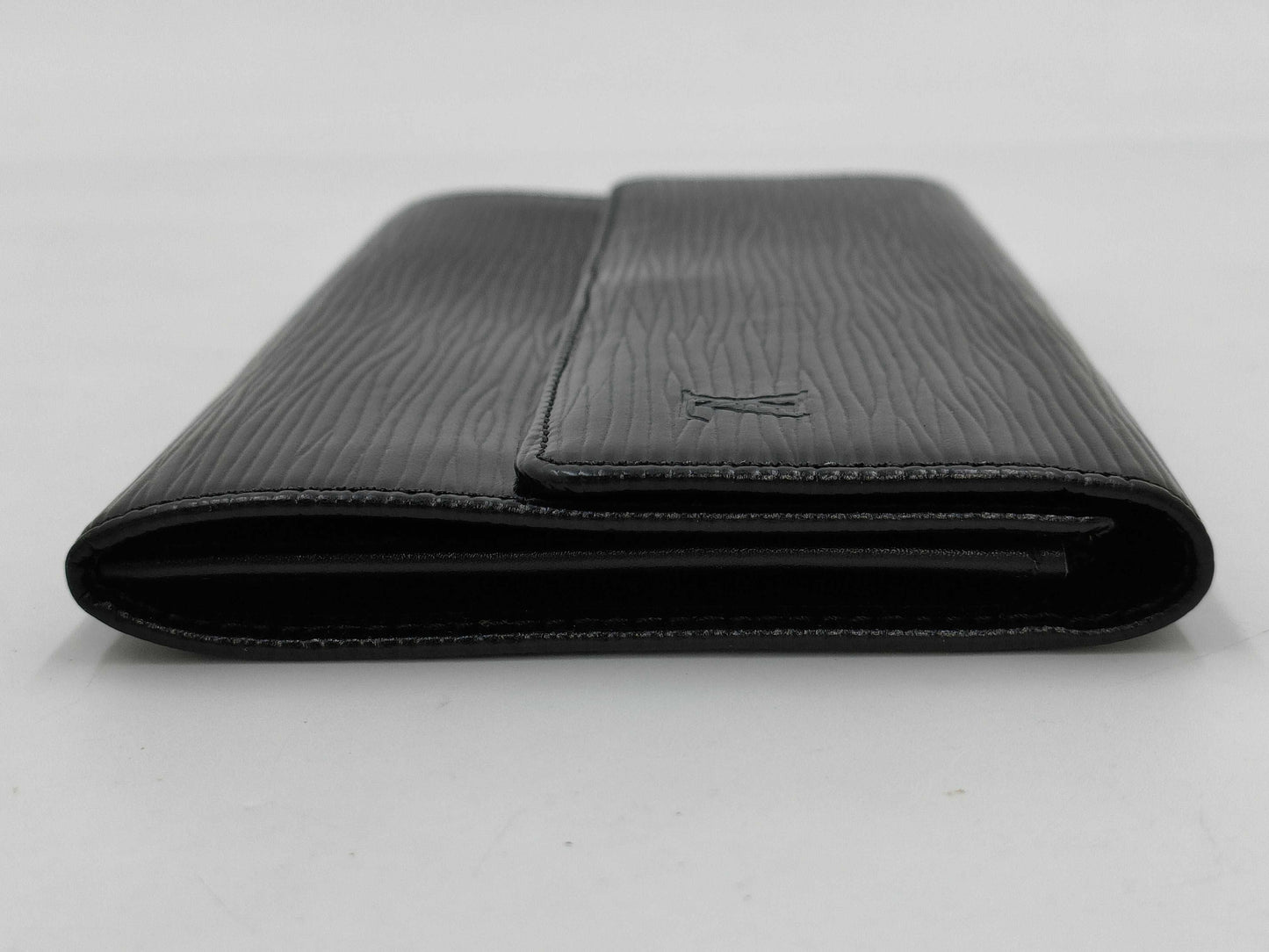 LOUIS VUITTON Epi Portefeuille Sarah Wallet