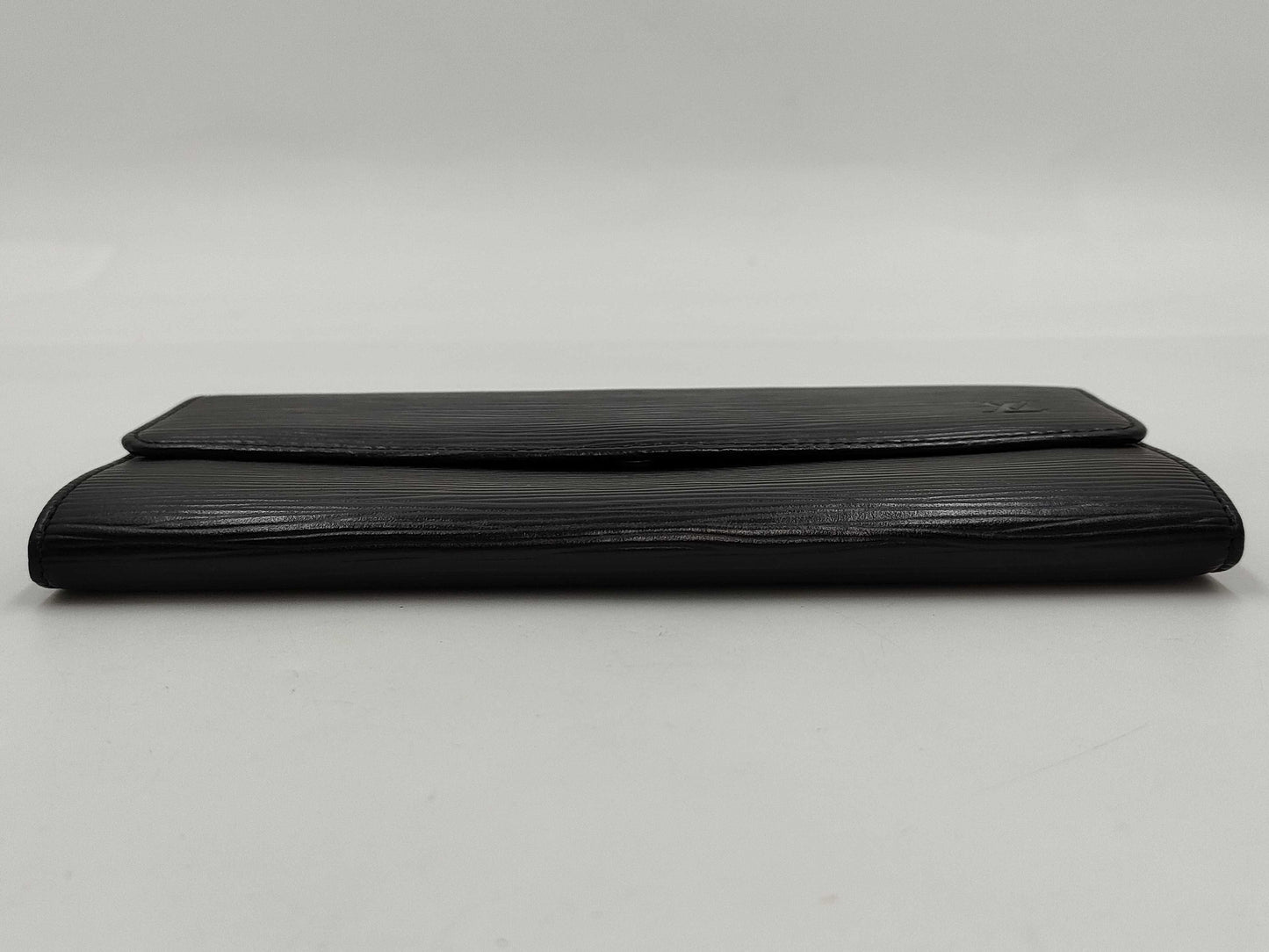LOUIS VUITTON Epi Portefeuille Sarah Wallet
