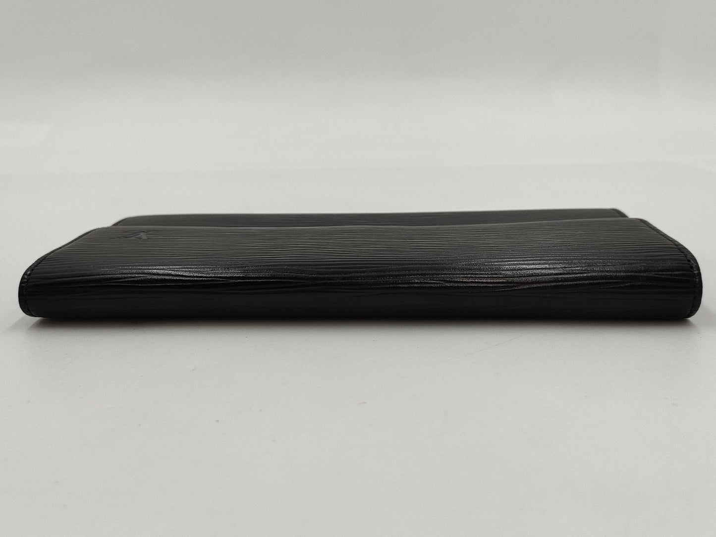 LOUIS VUITTON Epi Portefeuille Sarah Wallet