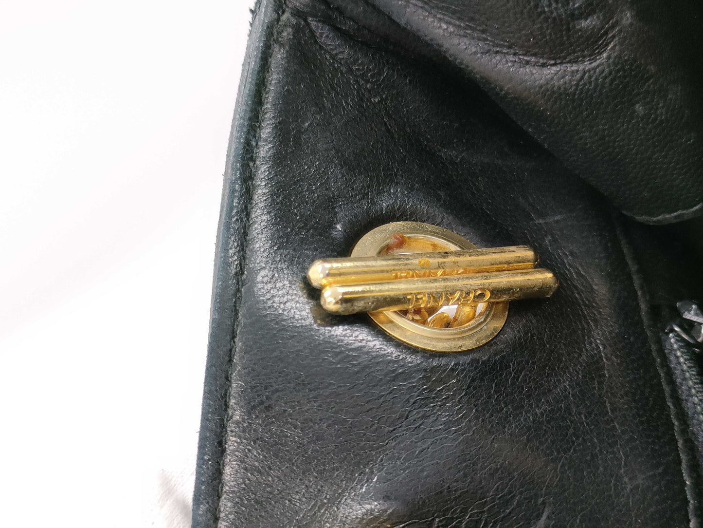CHANEL Lambskin Chain Tote Bag