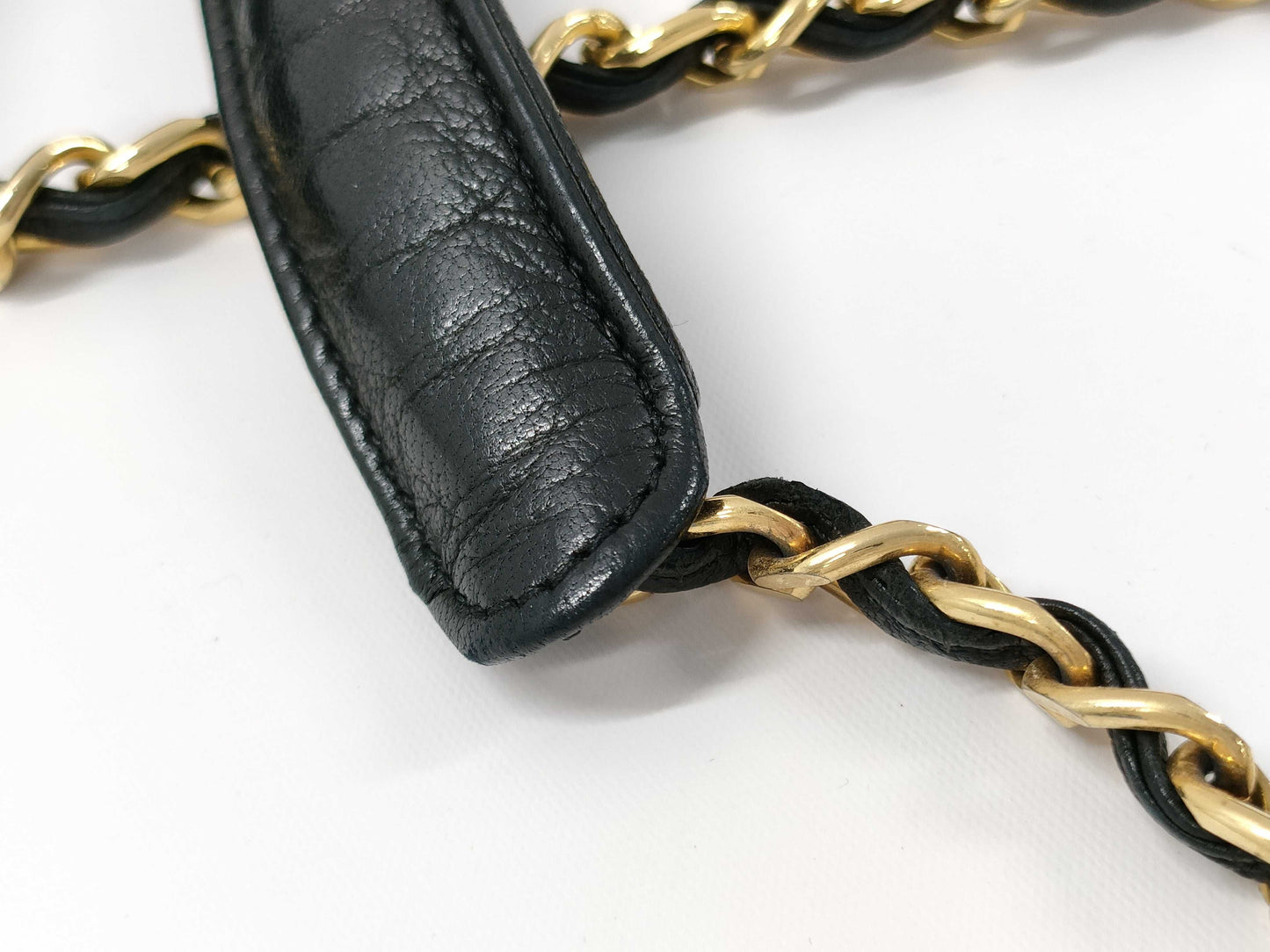 CHANEL Lambskin Chain Tote Bag
