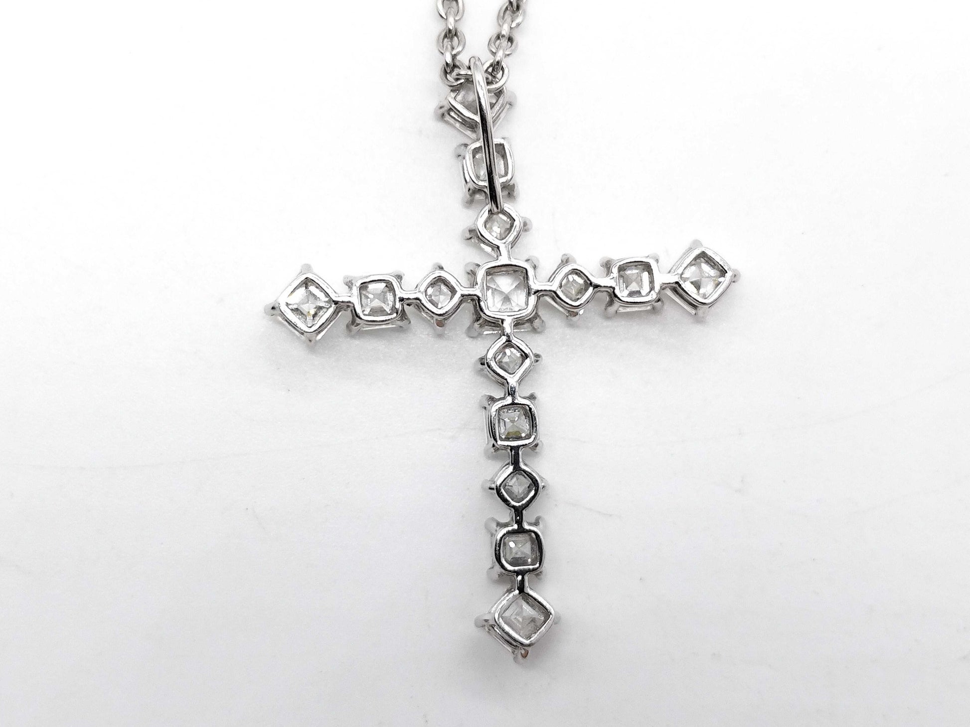 HARRY WINSTON Madonna Cross Large Diamond PT950 11.4g Necklace