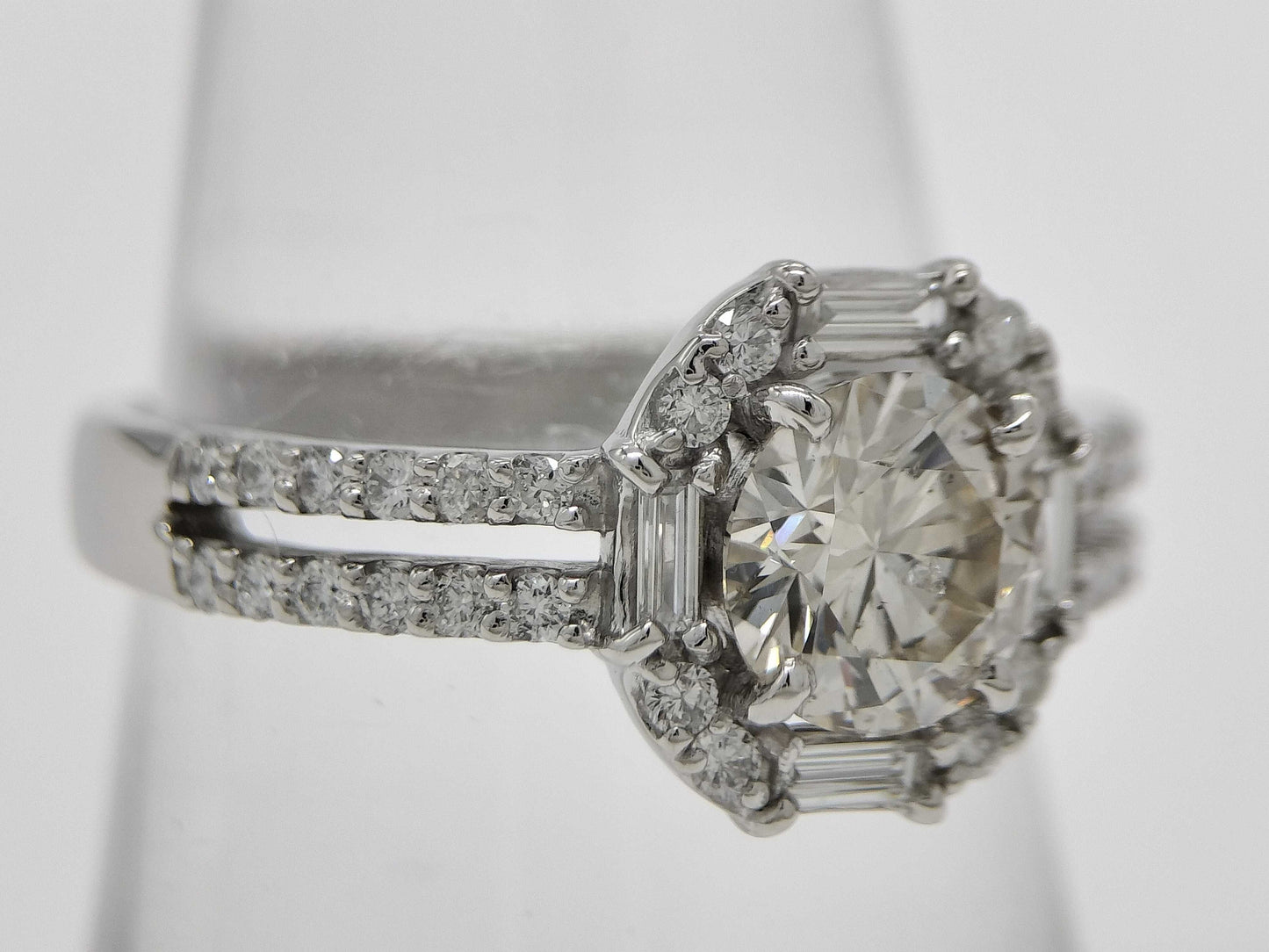 D1.007ct FD0.36ct PT900 5.7g Ring