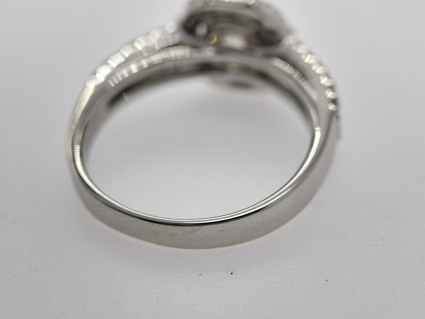D1.007ct FD0.36ct PT900 5.7g Ring