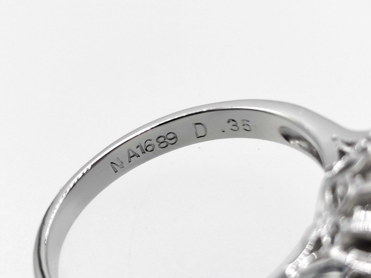 E0.77ct D0.35ct Pt900 5.1g Ring
