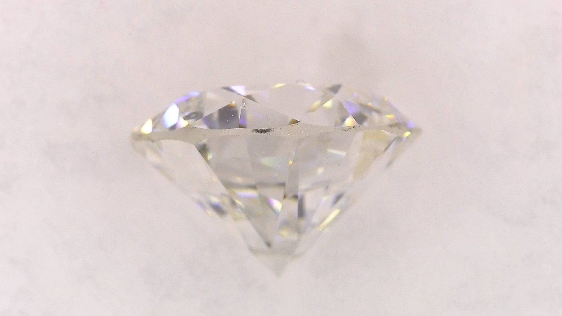 1.562ct F SI-2 GOOD/GD/GD FAINT NATURAL 7.30-7.44X4.70mm Diamond Loose