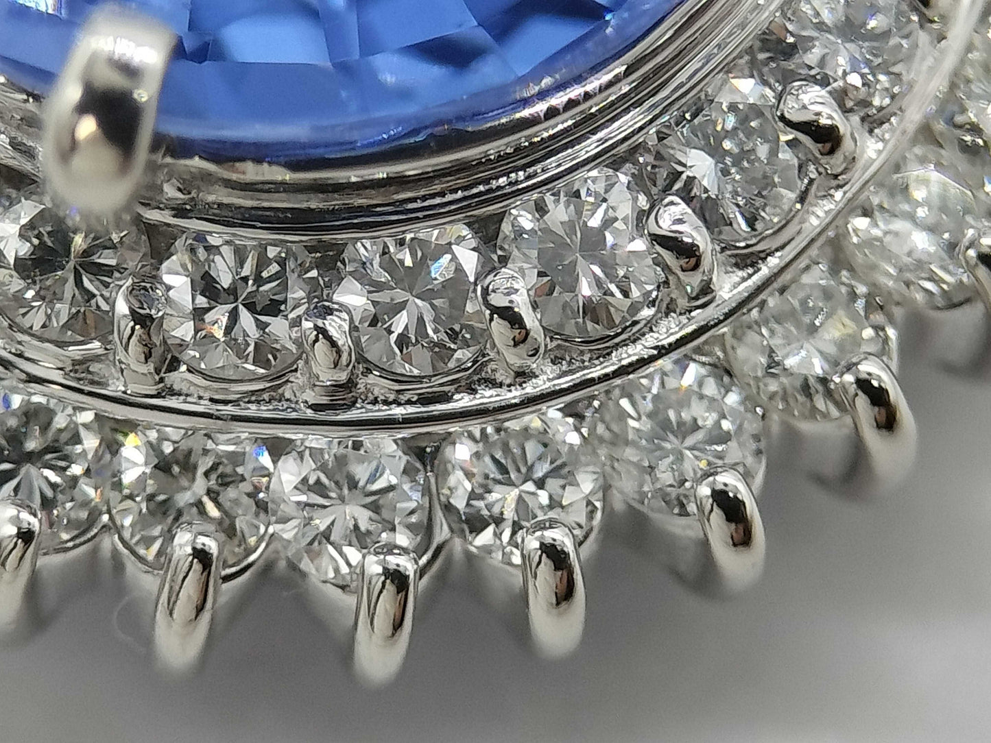 S10.82ct D1.18ct/0.15ct Pt900/Pt850 21.1g Necklace