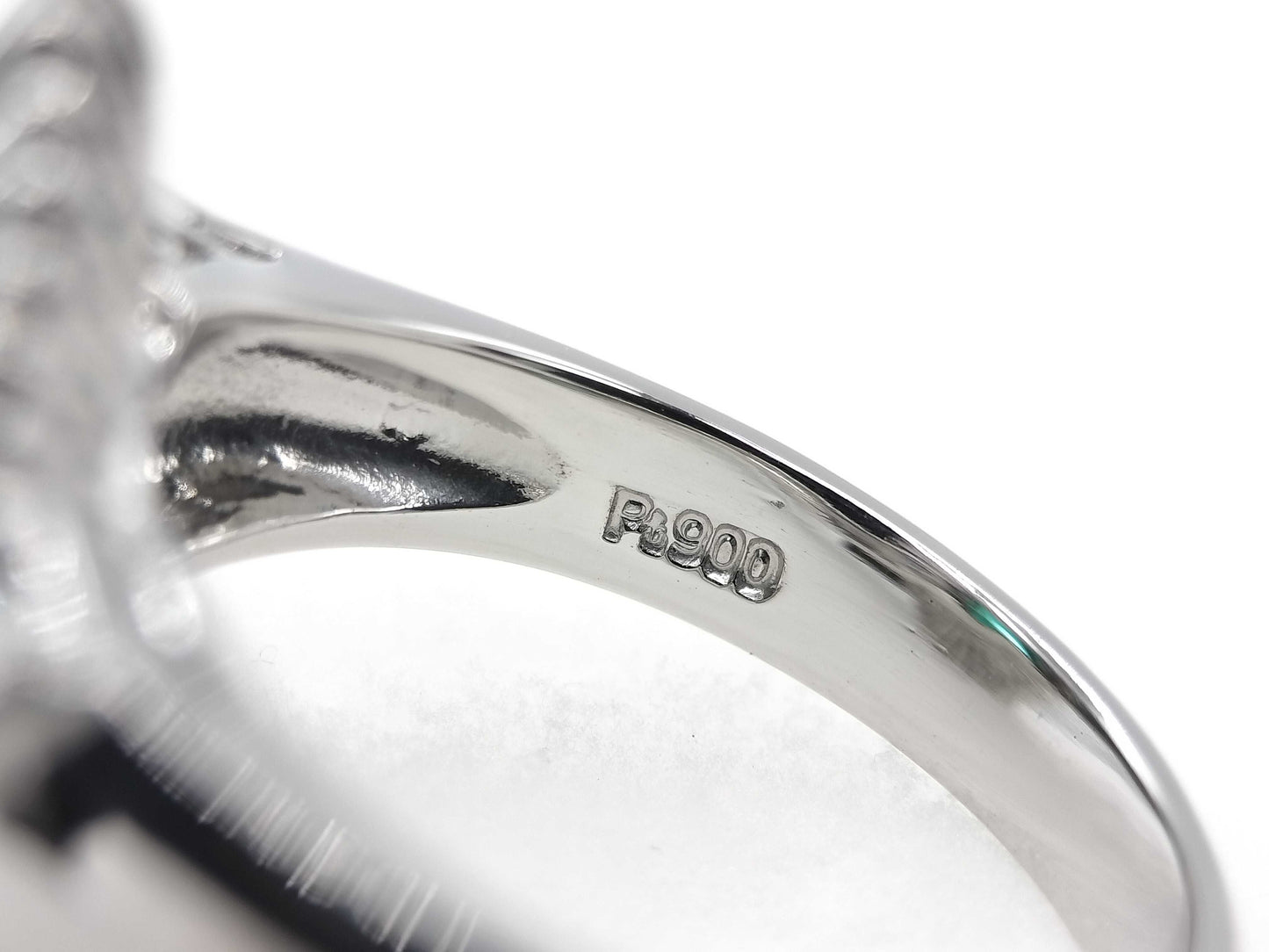 E1.27ct D0.90ct PT900 8.5g Ring