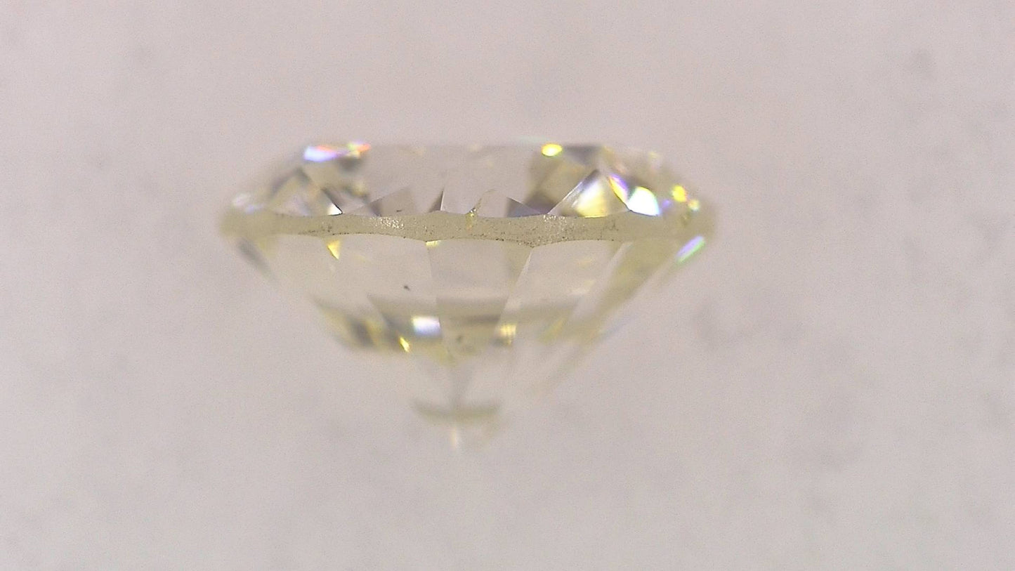 0.323ct L SI-2 GOOD/GD/FR NONE NATURAL 4.32-4.34X2.68mm Loose Diamond